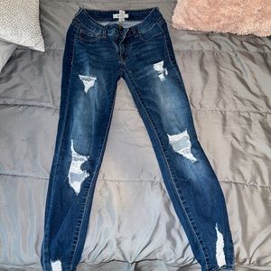 Skinny ripped Jean size 2